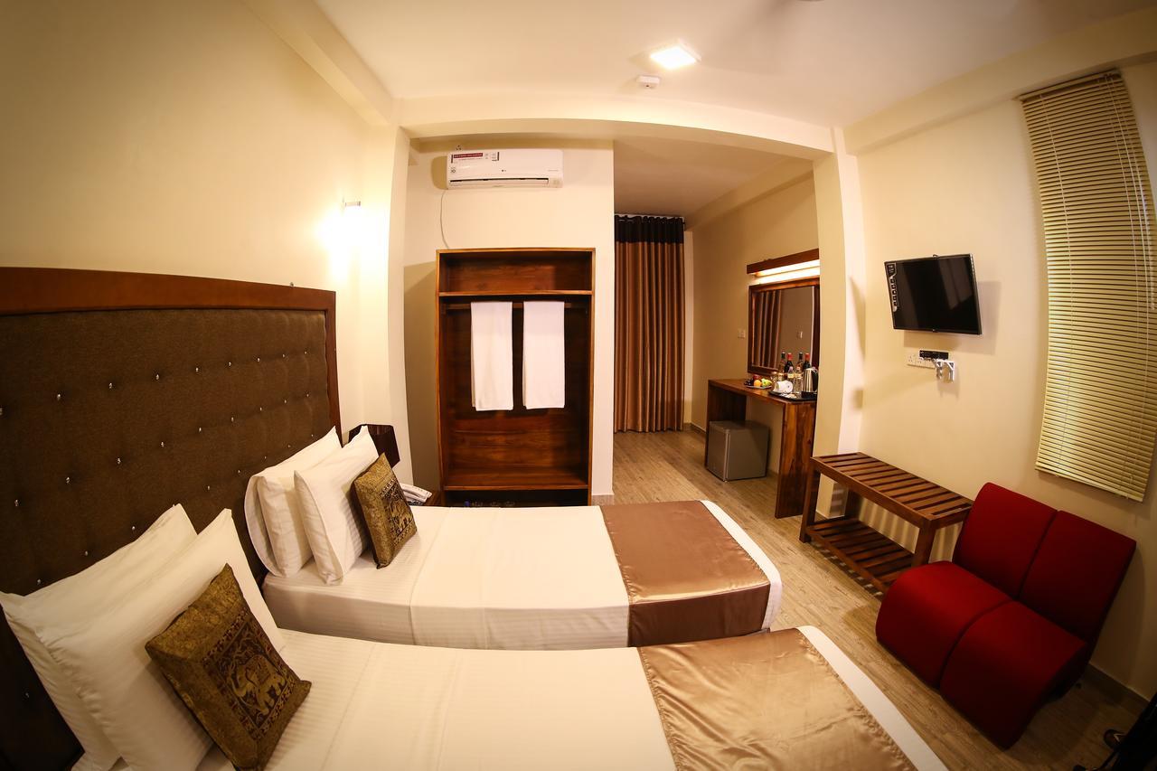 Vendol Maliga Edge Hotel Kandy Eksteriør billede