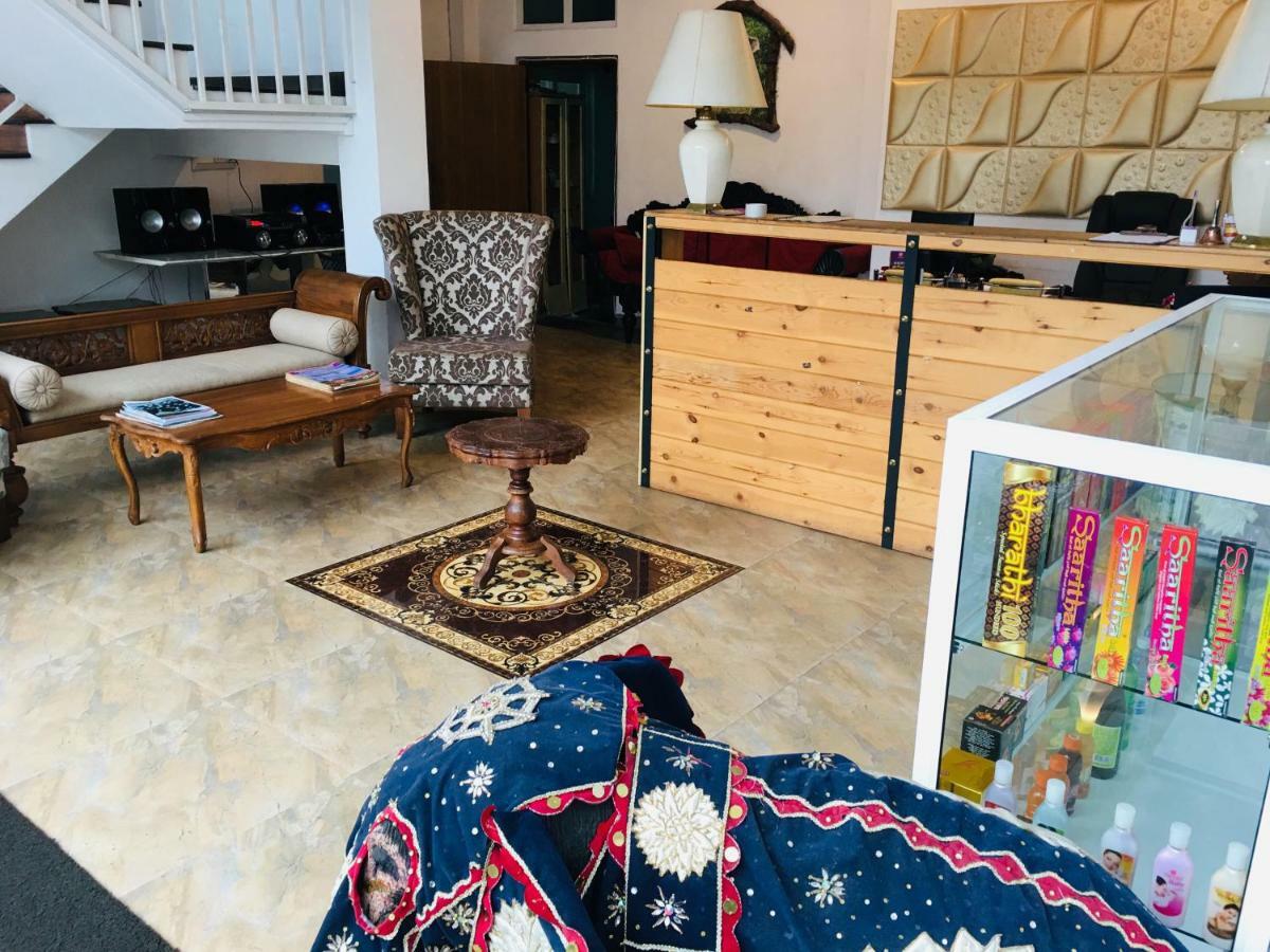 Vendol Maliga Edge Hotel Kandy Eksteriør billede