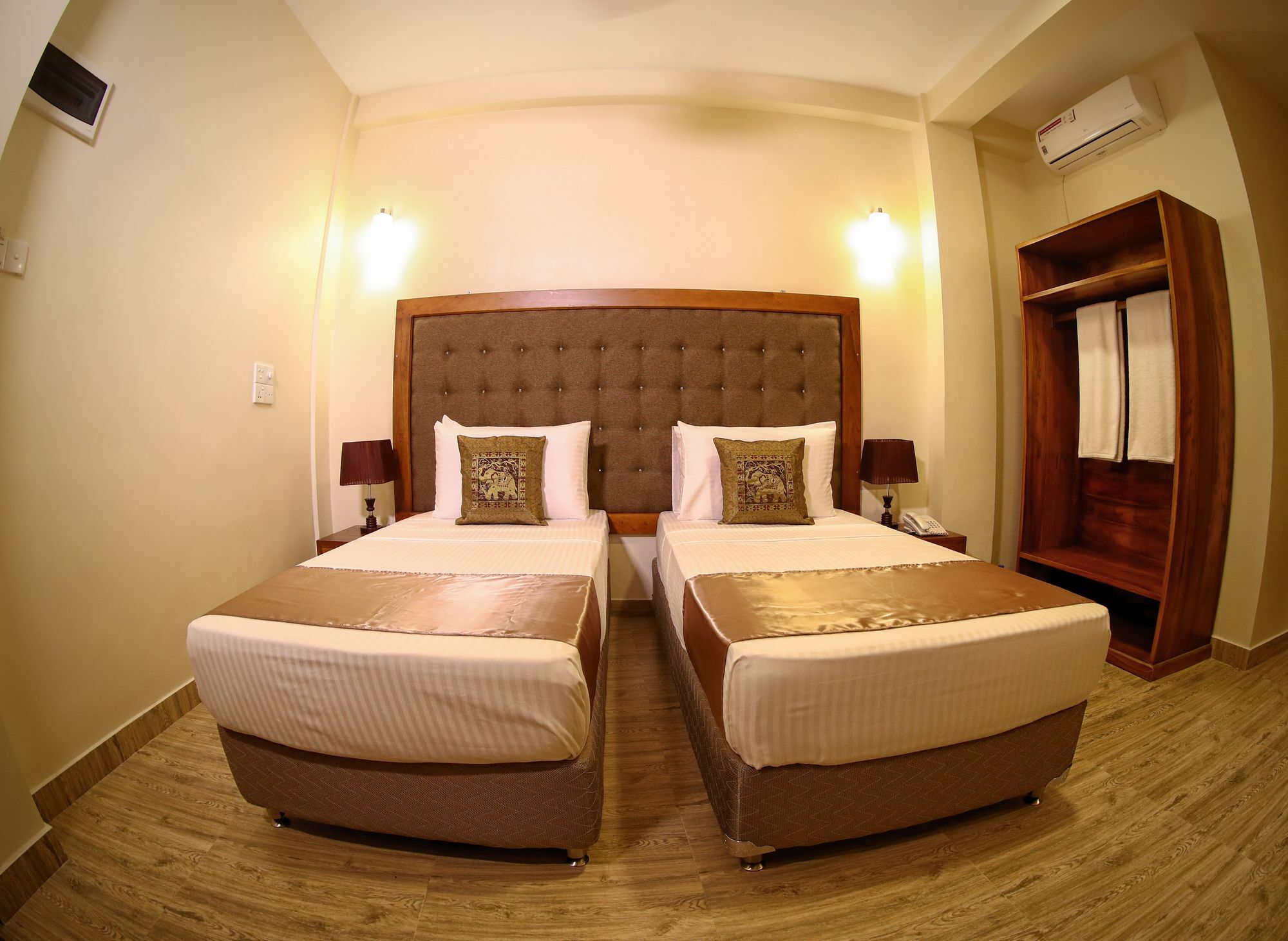 Vendol Maliga Edge Hotel Kandy Eksteriør billede